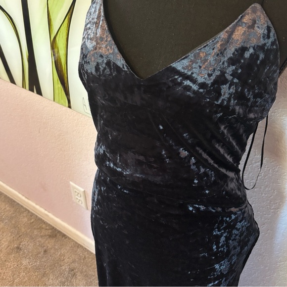 New blue dress size medium - Picture 2 of 7